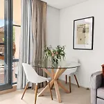 Stylish 1-Bed In The Heart Of Sydney\'S Inner West
