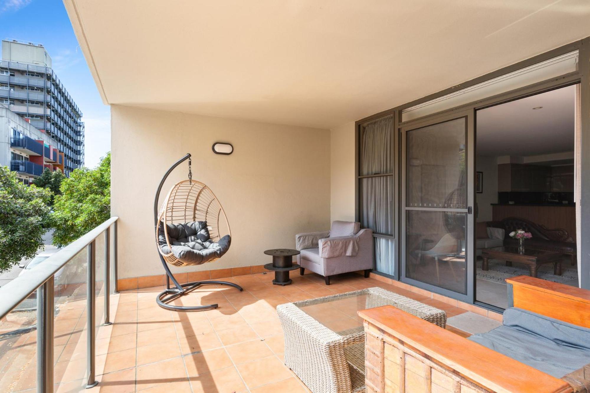 Stylish 1-bed In The Heart Of Sydney's Inner West